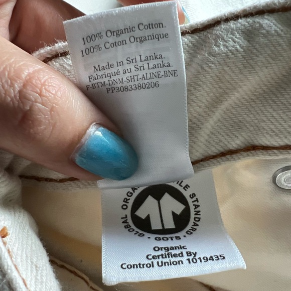 Everlane The A-Line Denim Short Organic Cotton (Ecru) - Picture 7 of 11